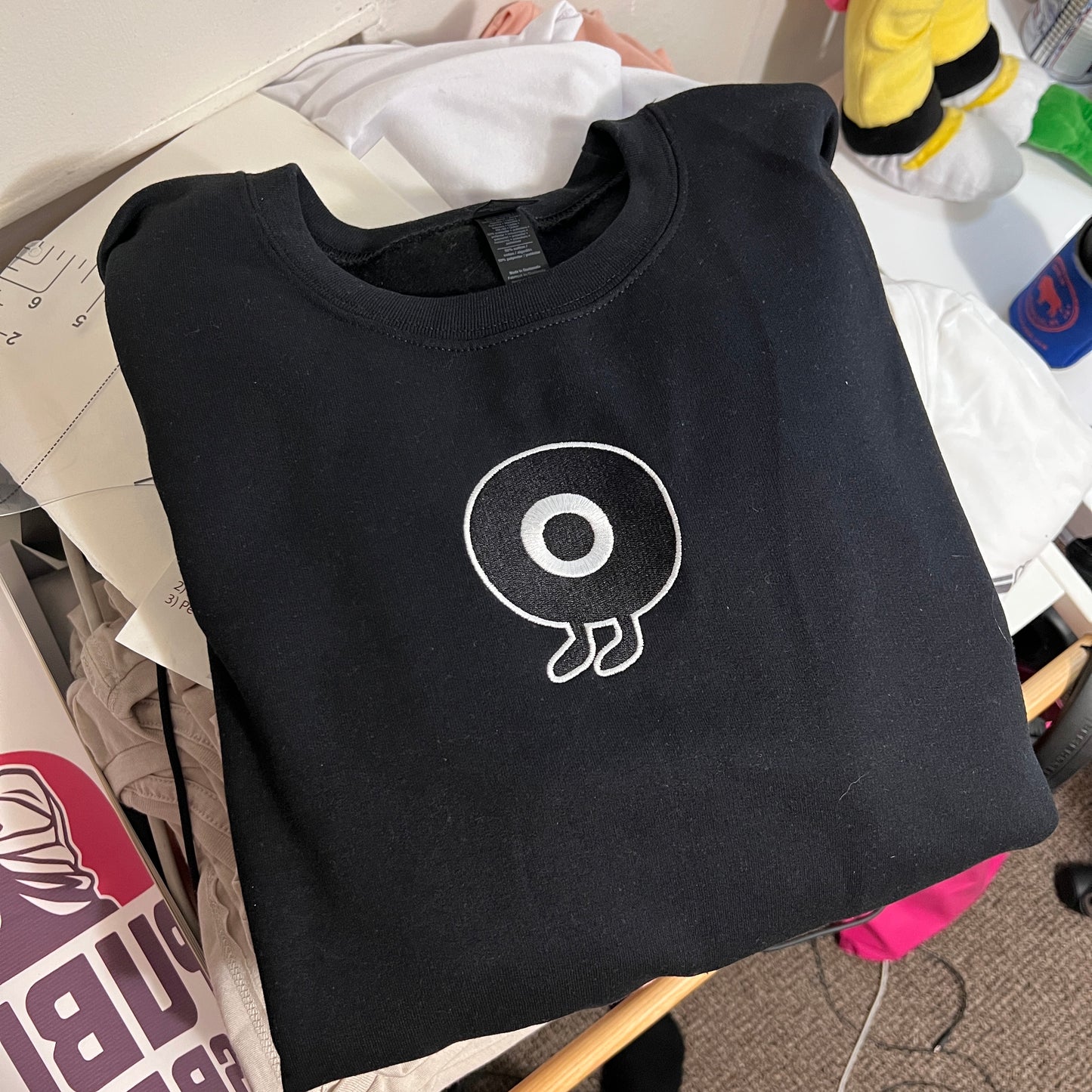 BONGi EMBROIDERED CREW